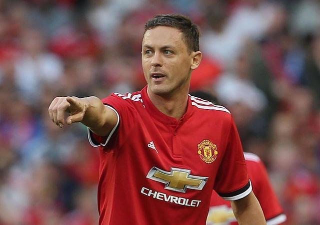 平的乒乓球 平的乒乓球